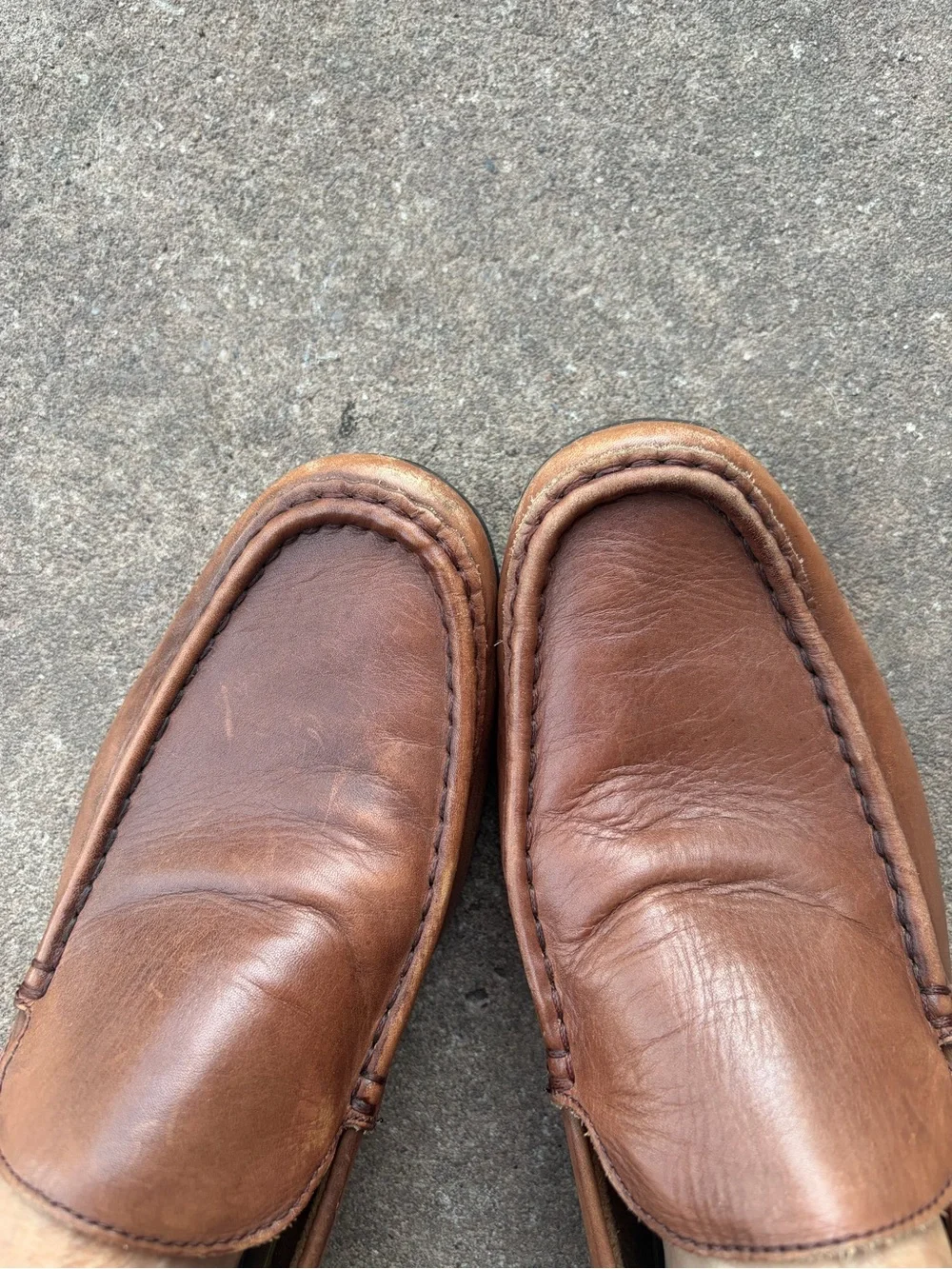 Men’s Classic  Brown Leather Moc Toe Loafers